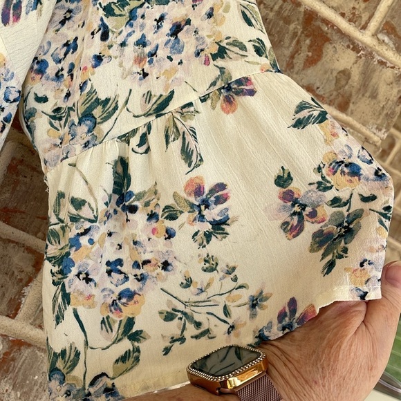 Torrid Floral Print Women's Top - Picture 5 of 7